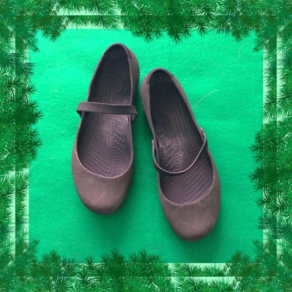 CROCS Black Flats